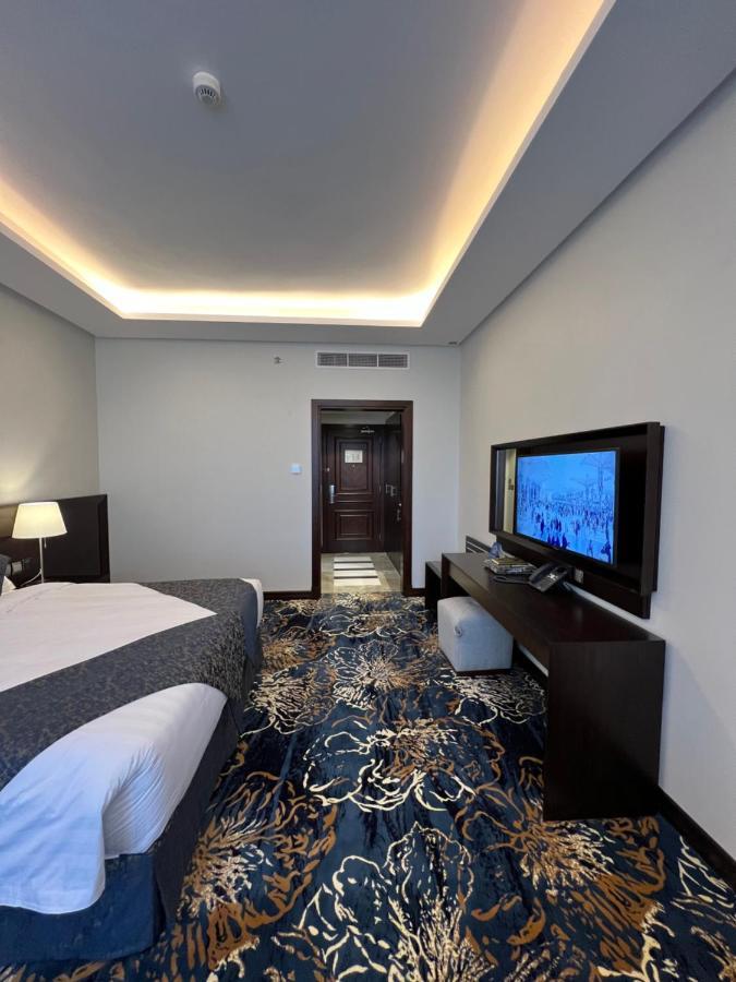 Zaha Taiba Hotel Medina Exteriör bild