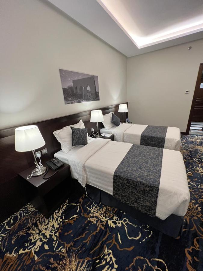 Zaha Taiba Hotel Medina Exteriör bild
