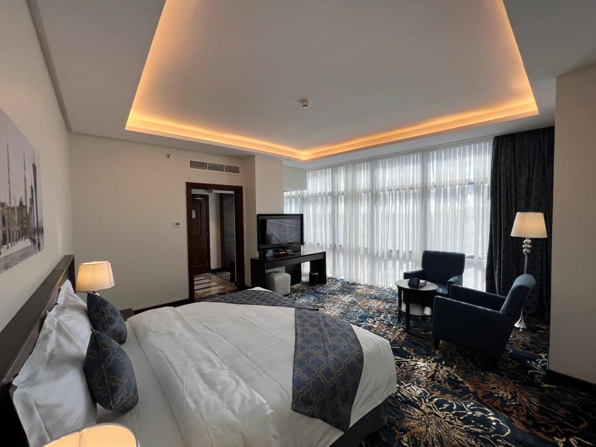 Zaha Taiba Hotel Medina Exteriör bild